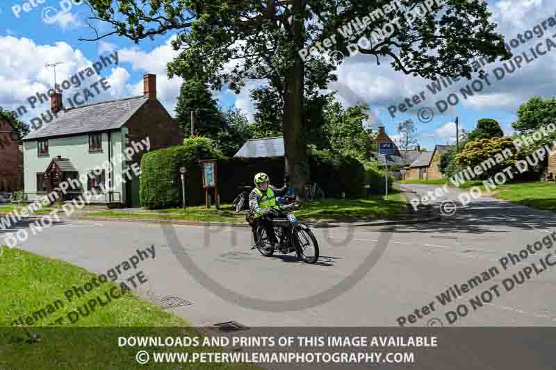 Vintage motorcycle club;eventdigitalimages;no limits trackdays;peter wileman photography;vintage motocycles;vmcc banbury run photographs